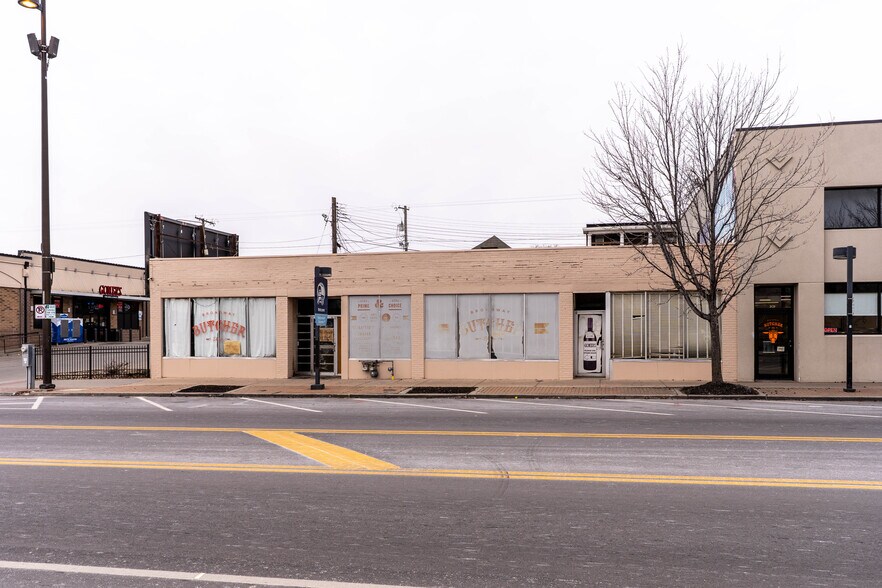 More Photos Of 3828 Broadway Blvd, Kansas City Office For Sale