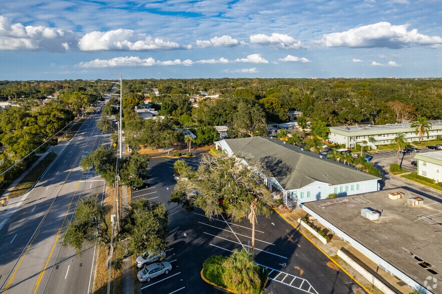 More Photos Of 1417 S Belcher Rd, Clearwater Office For Sale