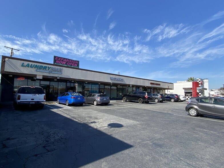 Primary Photo Of 12615-12625 Pioneer Blvd, Norwalk Unknown For Lease