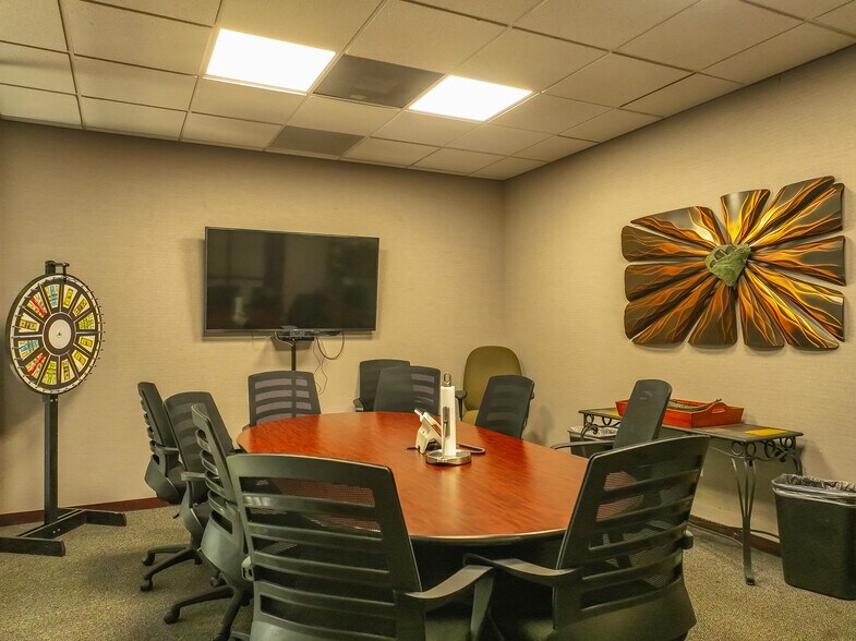 More Photos Of 3709 W Jetton Ave, Tampa Office For Sale