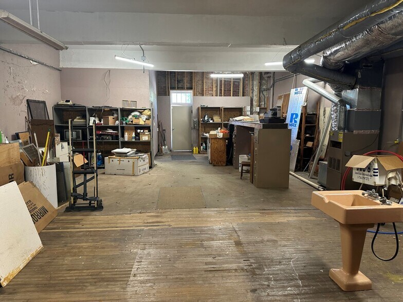 More Photos Of 56 Groce Rd, Lyman Storefront For Sale
