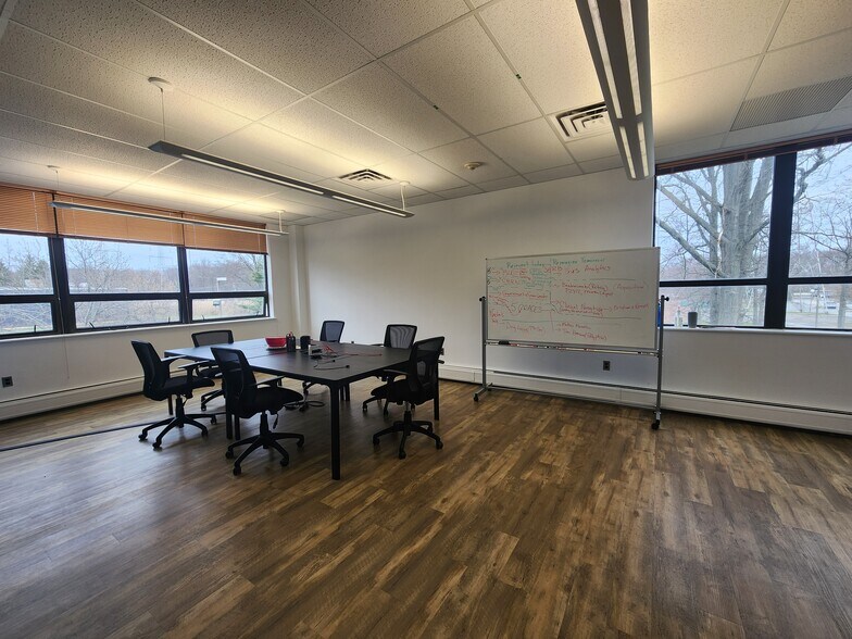 More Photos Of 16 Wing Dr, Cedar Knolls Office For Lease