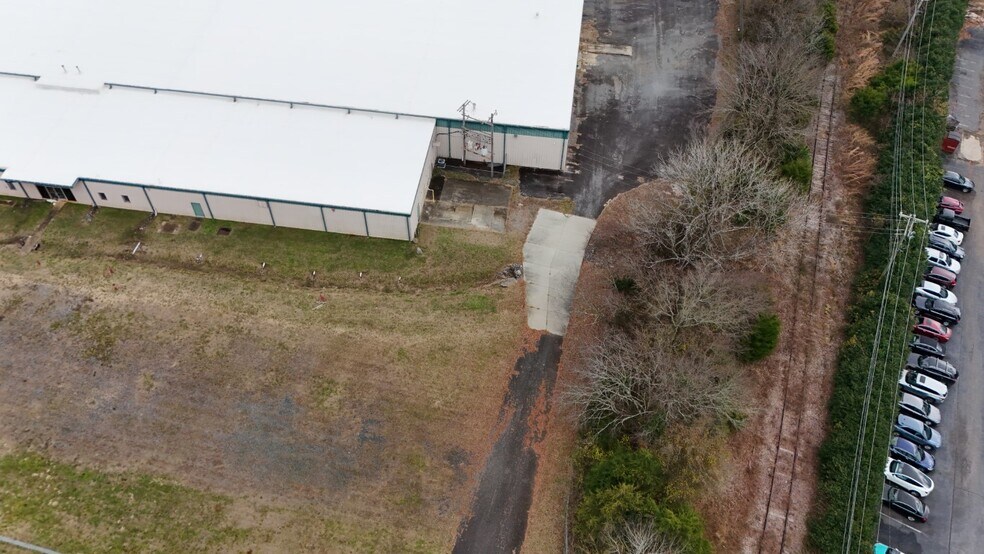 More Photos Of 1953 Langston St, Rock Hill Distribution For Lease