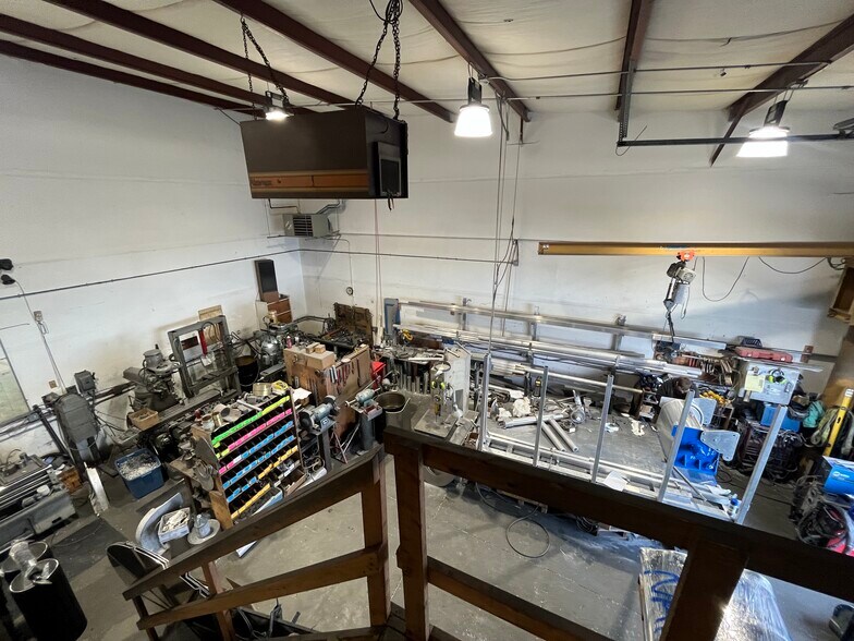 More Photos Of 5625 48th Dr NE, Marysville Manufacturing For Sale