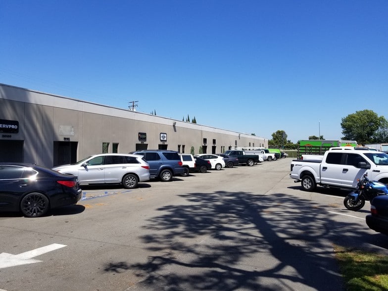 More Photos Of 20014-20032 State Rd, Cerritos Warehouse For Lease
