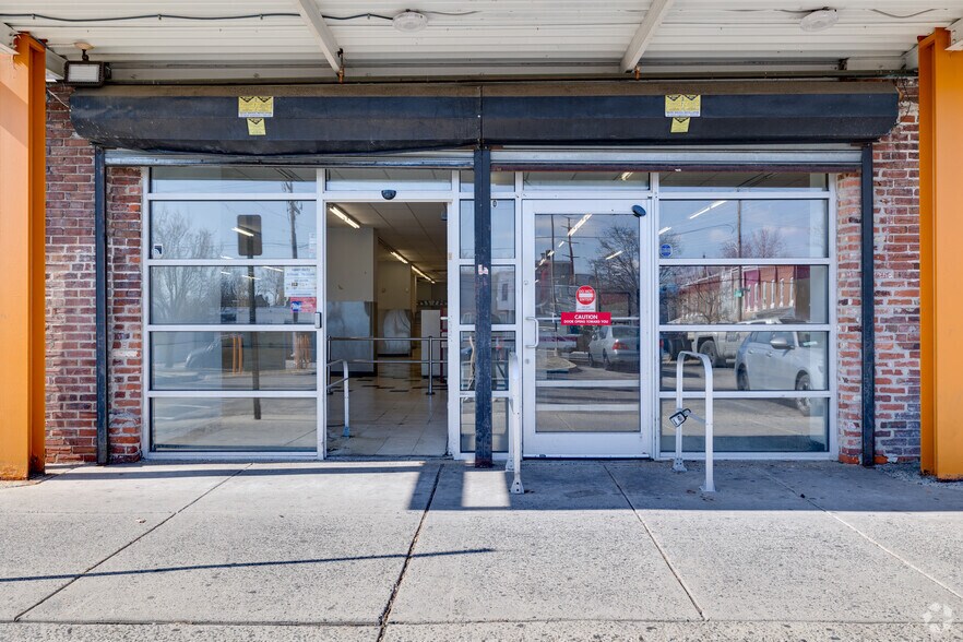More Photos Of 5610 Lancaster Ave, Philadelphia Storefront For Lease