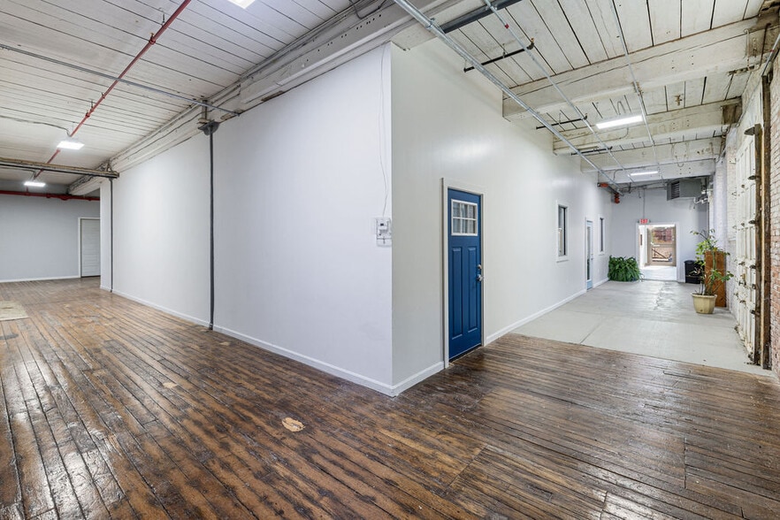 More Photos Of 28 Anawan St, Fall River Manufacturing For Sale