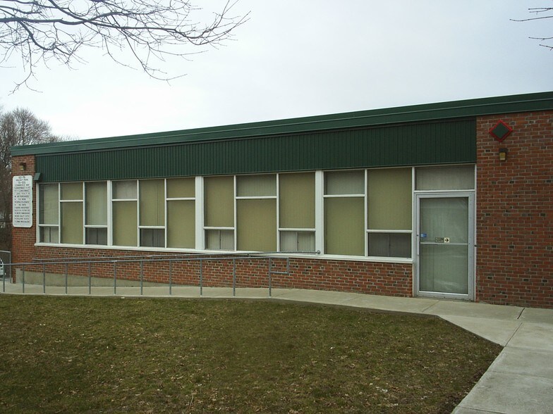 More Photos Of 105 Commerce Way, Dedham Warehouse For Lease