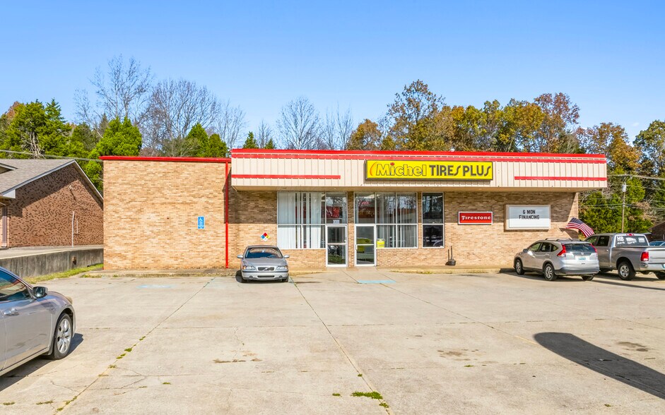 More Photos Of 669 Knox Blvd, Radcliff Auto Repair For Sale