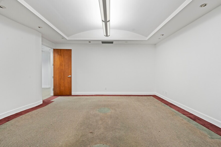 More Photos Of 1735 W Hibiscus Blvd, Melbourne Medical For Lease