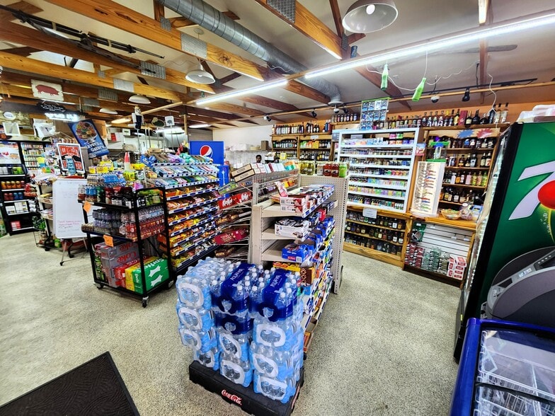 More Photos Of 4044 Garfield Rd, Kingsley Convenience Store For Sale