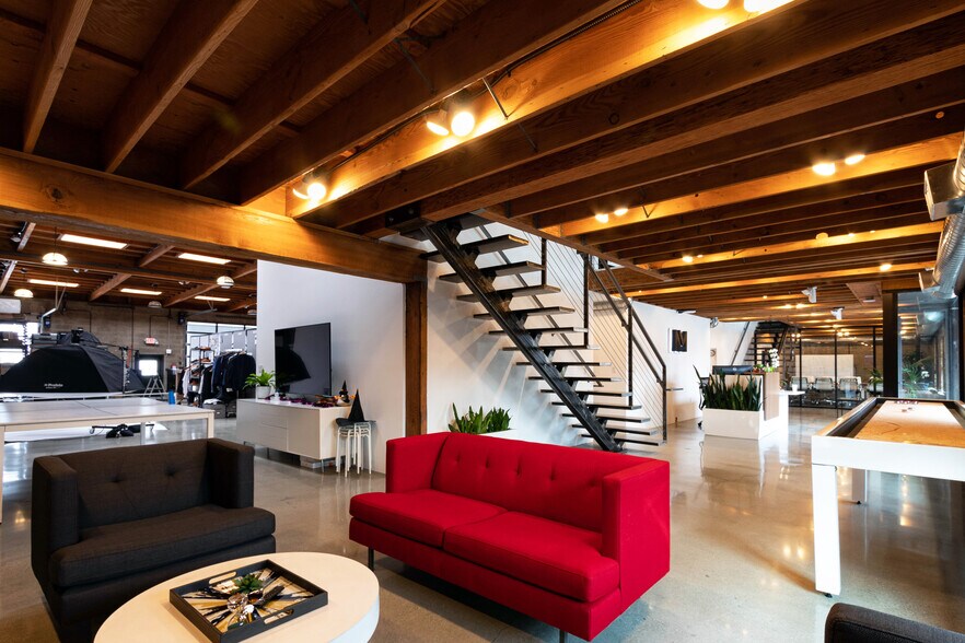 More Photos Of 113-117 Sierra St, El Segundo Loft Creative Space For Lease