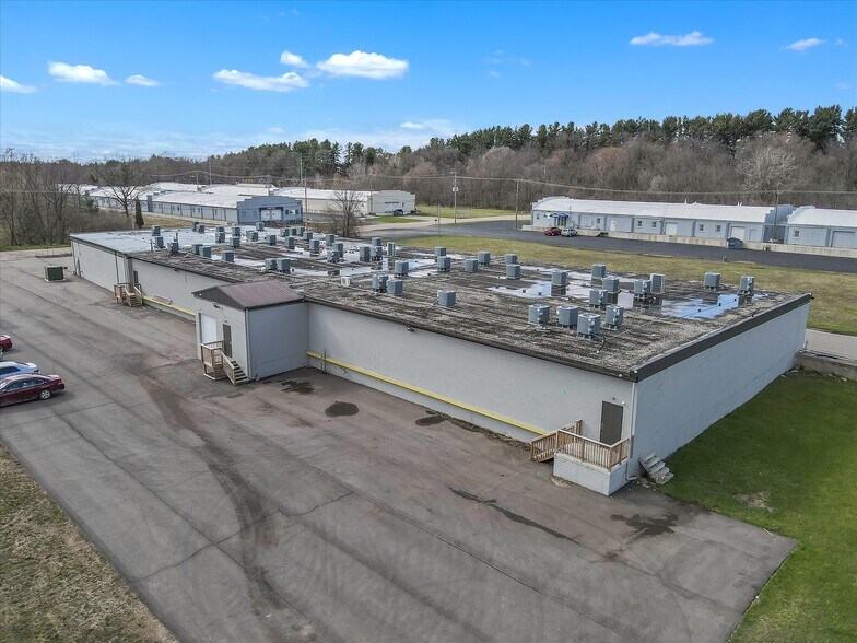 More Photos Of 24 Leonard Wood Rd, Battle Creek Manufacturing For Sale