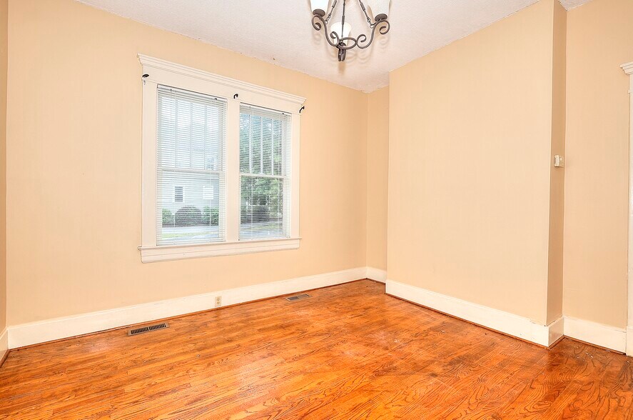 More Photos Of 338 N Broad St, Monroe Office Residential For Sale