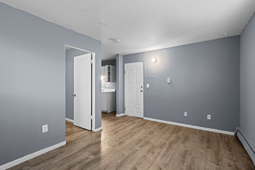More Photos Of , Aurora Multifamily For Sale