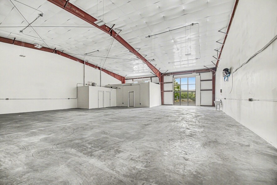 More Photos Of 3406 Shannon Park Dr, Fredericksburg Warehouse For Sale