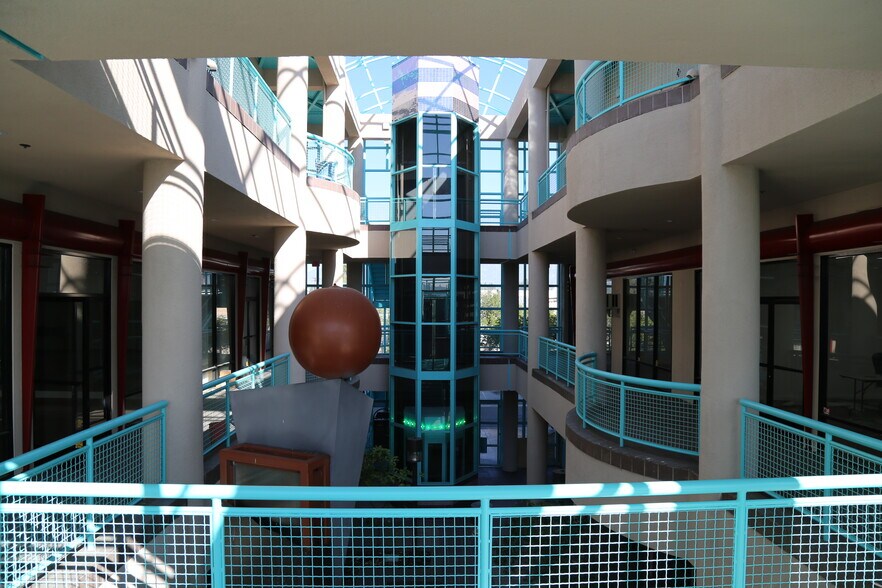 More Photos Of 2121 W Mission Rd, Alhambra Office For Lease