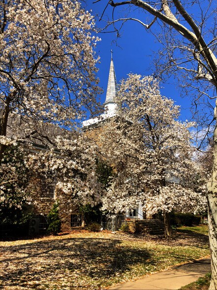 More Photos Of 6903 Mornington Rd, Baltimore Religious Facility For Sale