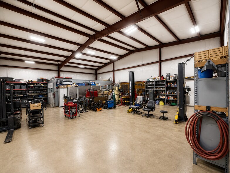 More Photos Of 596 Highway 99, Lewisburg Warehouse For Sale