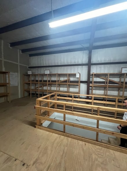 More Photos Of 1420 Holly Road, Corpus Christi Warehouse For Lease