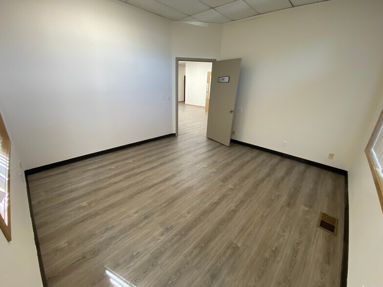 More Photos Of 12911 SE Kent Kangley Rd, Kent Medical For Lease
