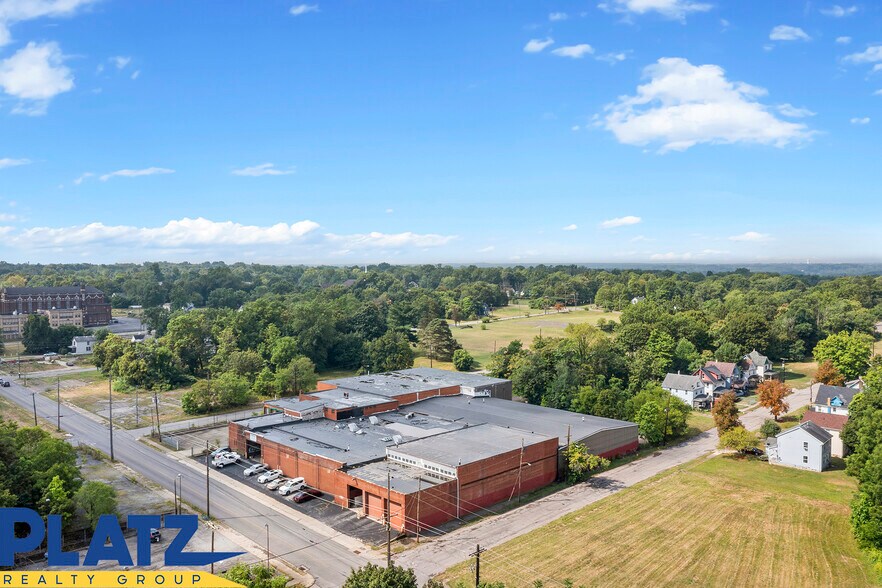 More Photos Of 1120 Oak Hill Ave, Youngstown Warehouse For Sale
