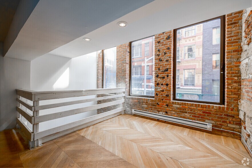 More Photos Of 54 Crosby St, New York Storefront For Lease