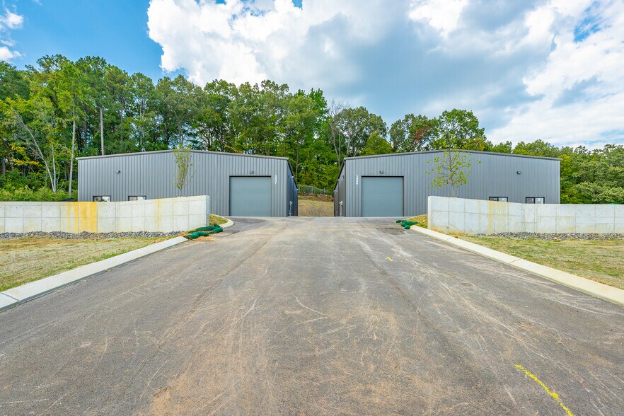 More Photos Of 3906 Caine Ln, Chattanooga Unknown For Lease