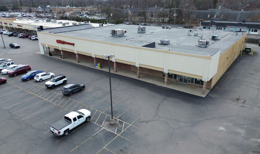 More Photos Of 1368-1498 S Sheldon Rd, Plymouth Freestanding For Lease