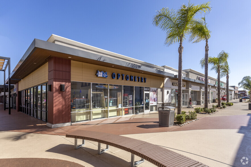 Primary Photo Of 8220-8230 Mira Mesa Blvd, San Diego General Retail For Lease