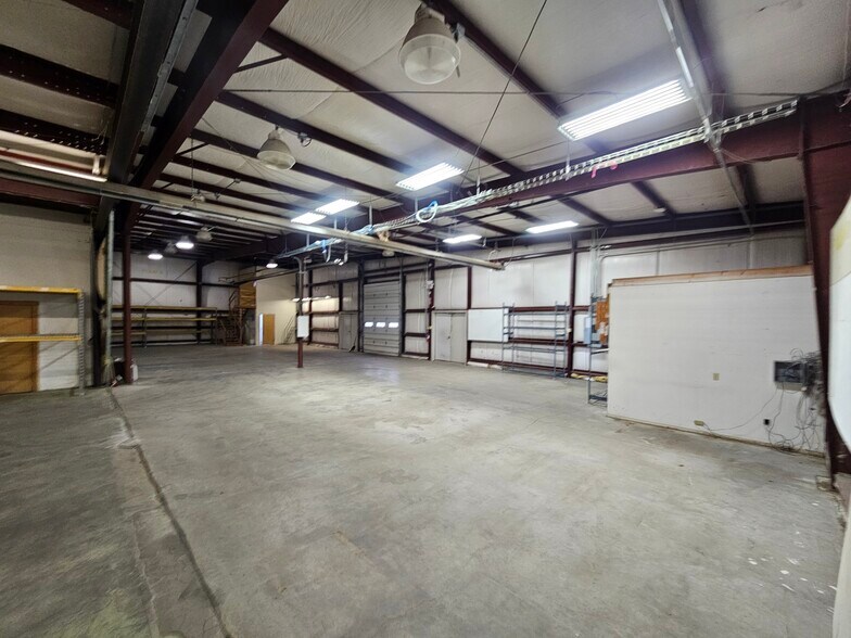 More Photos Of 88 Life Link Way, Bozeman Warehouse For Sale