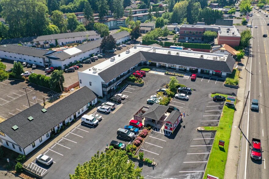 More Photos Of 12950 SW Pacific Hwy, Tigard Storefront Retail Office For Lease