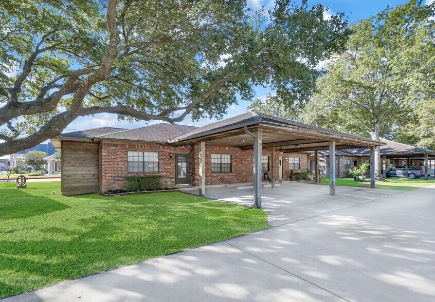 More Photos Of 28011 Johnson Rd, Tomball Apartments For Sale