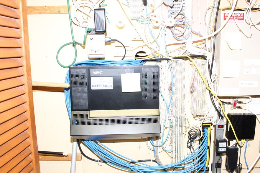 More Photos Of 7800 W Oakland Park Blvd, Sunrise Medical For Sale