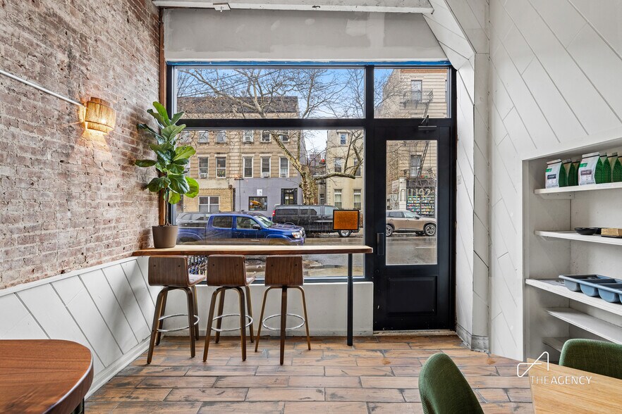 More Photos Of 478 Halsey St, Brooklyn General Retail For Lease