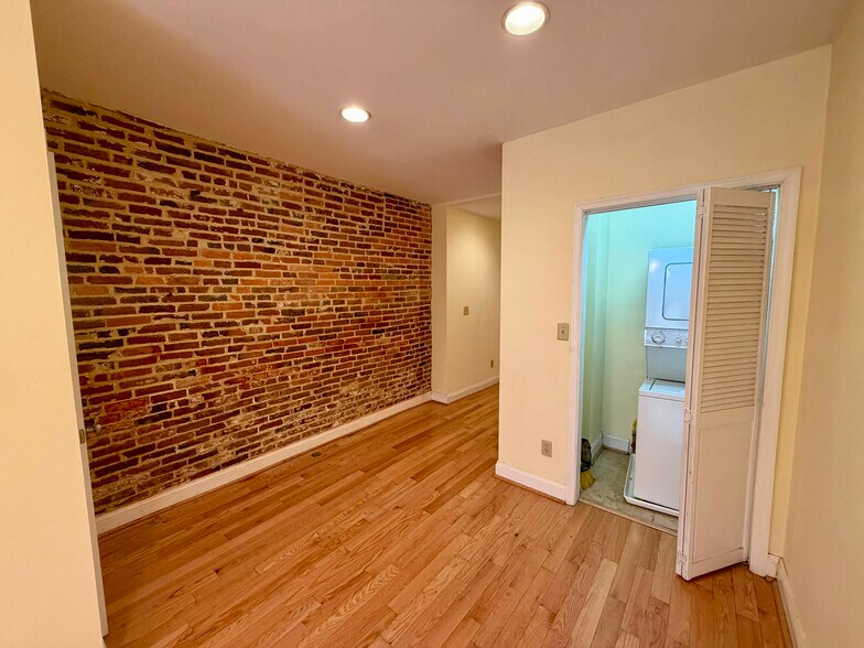More Photos Of 1447 William St, Baltimore Apartments For Sale