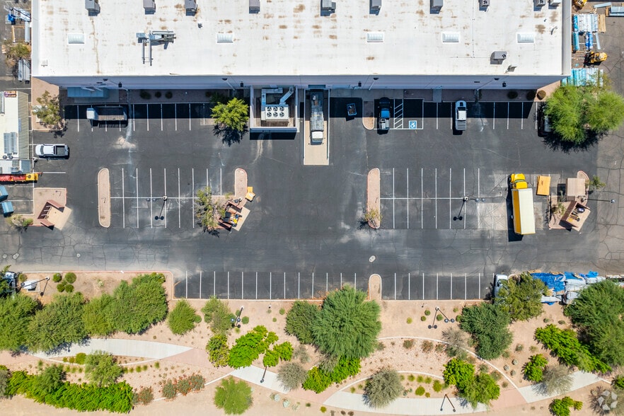 More Photos Of 1320 W Auto Dr, Tempe Industrial For Sale