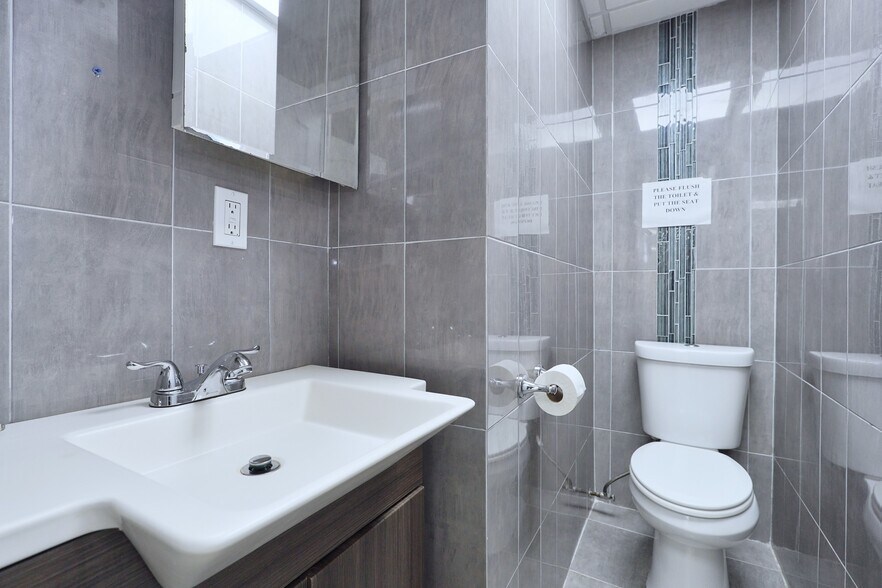 More Photos Of 2215 Hendrickson St, Brooklyn Medical For Sale