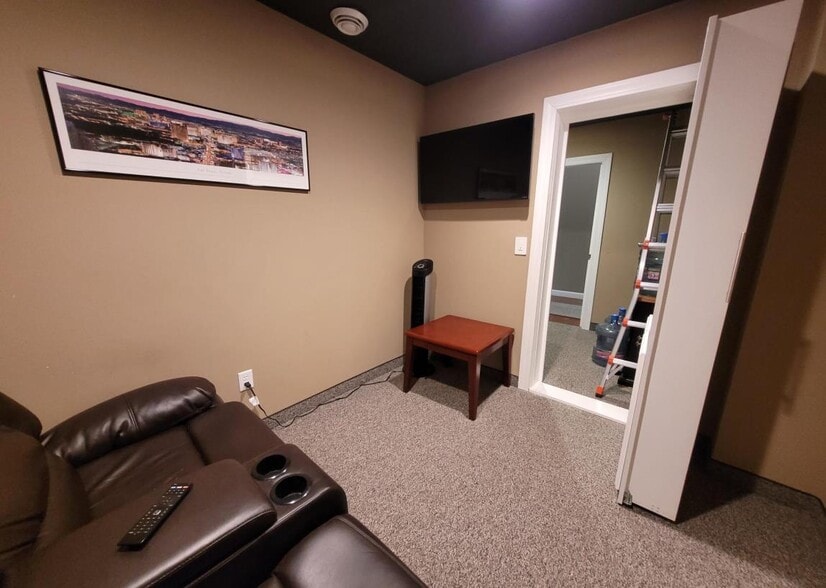 More Photos Of 404-536 Whiskey Rd NW, Isanti Storefront Retail Office For Sale