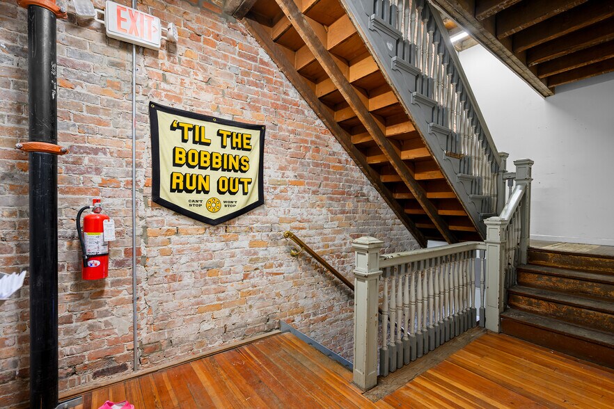 More Photos Of 810 Main St, Buffalo Office For Sale