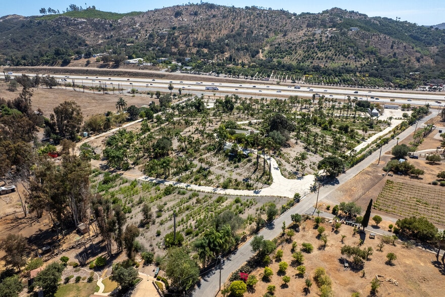 More Photos Of 26437 N Centre City Pky, Escondido Land For Sale