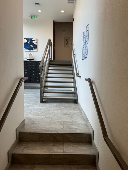 More Photos Of 888 W 2nd St, Reno Office For Lease