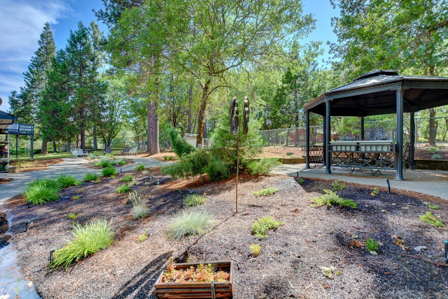 More Photos Of 625 Barbara Drive, Grants Pass Assisted Living For Sale