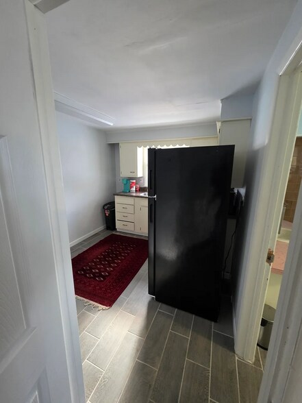 More Photos Of 6864 E Genesee St, Fayetteville Office Residential For Lease