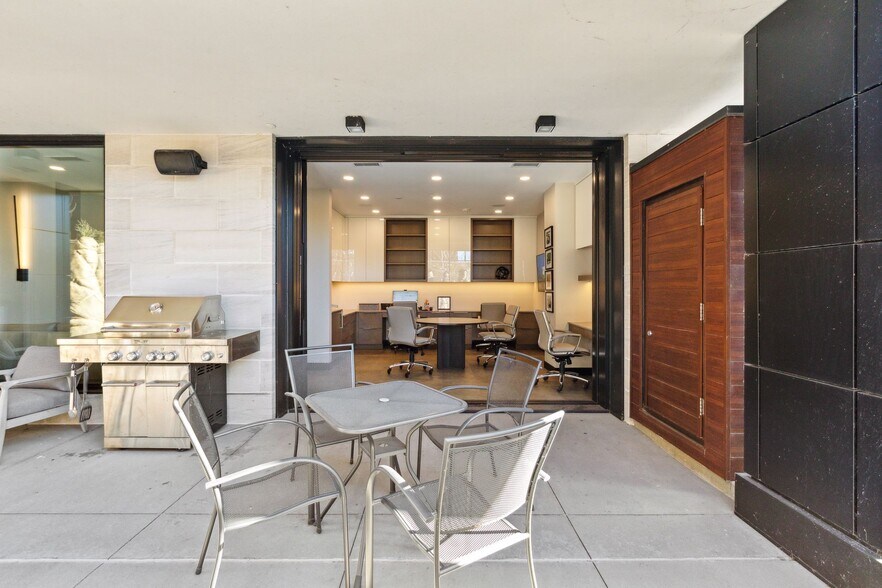 More Photos Of 275 Lake St, Wayzata Office Residential For Lease