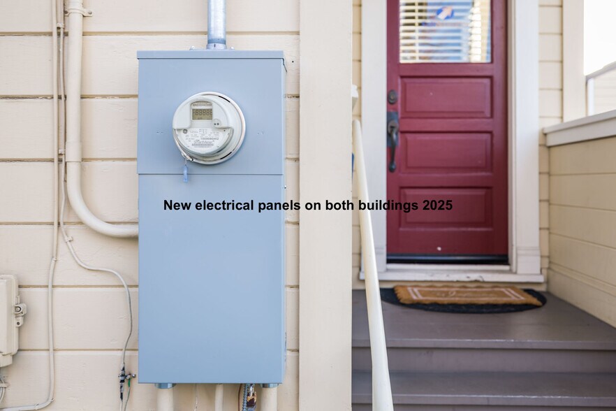 More Photos Of 531 1/2 E Washington St, Petaluma Office For Sale