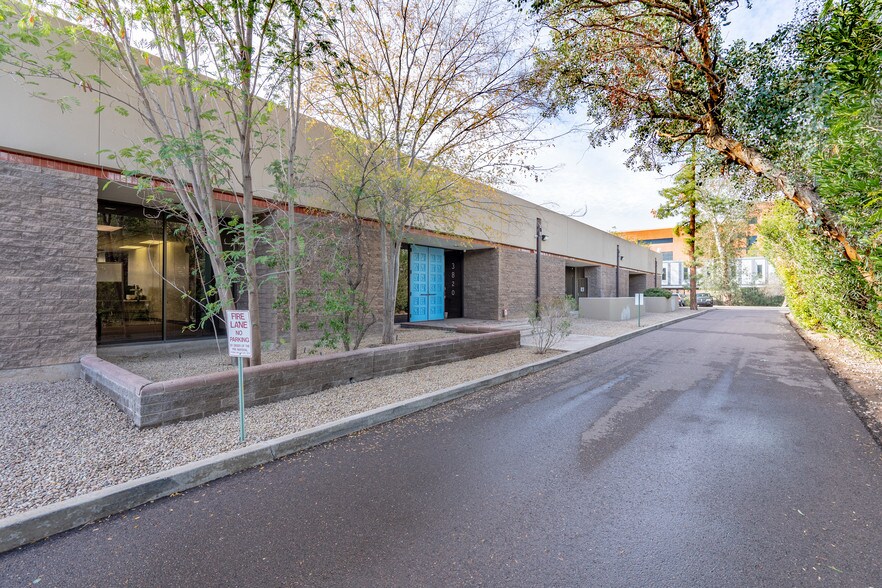 More Photos Of 3820 N 3rd St, Phoenix Office For Sale