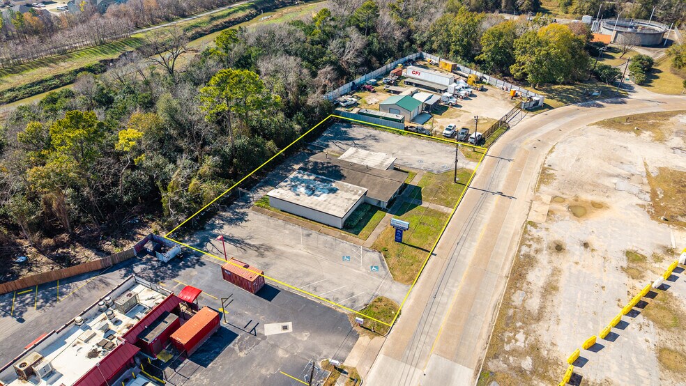 More Photos Of 7030 Bretshire Dr, Houston Medical For Sale