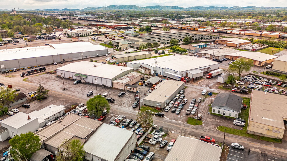 More Photos Of , Nashville Unknown For Sale