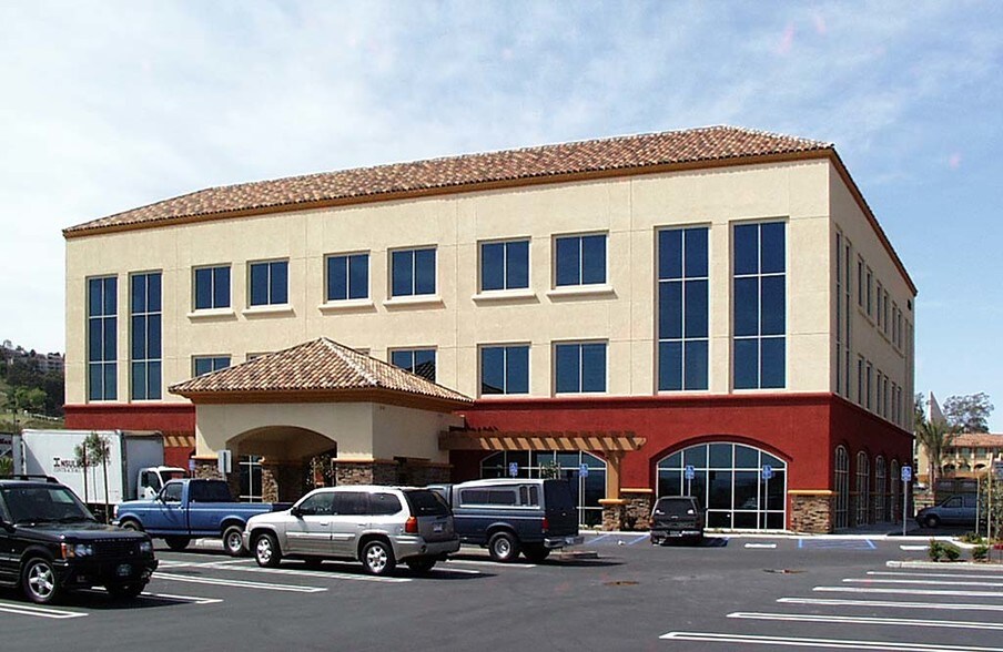 More Photos Of 24331 El Toro Rd, Laguna Woods Medical For Lease